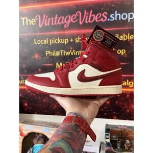 Nike Air Jordan 1 Mid Cracked Red Leather Sail Sneakers HJ9337-106 Men’s Sz 10.5